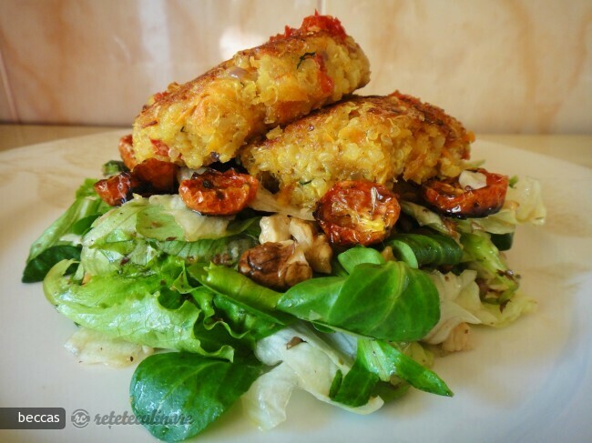 Imagine Reteta culinara Burger Vegetarian cu Quinoa si Salata cu Rosii Semi-uscate | 2review.ro