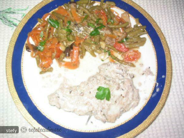 Imagine Reteta culinara Garnitura cu pastai si ciuperci | 2review.ro