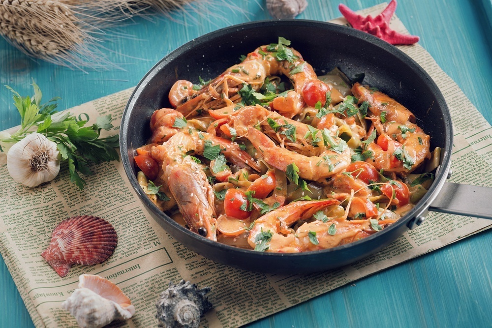 Imagine Reteta culinara Tagliatele de dovlecel cu creveti | 2review.ro