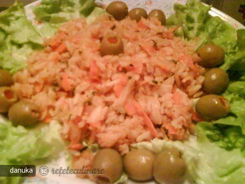 Imagine Reteta culinara Pilaf de Orez cu Telina si Morcov | 2review.ro