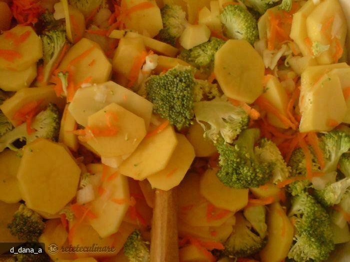 Imagine Reteta culinara Orez cu Brocoli la Cuptor | 2review.ro