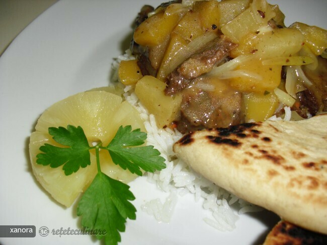 Imagine Reteta culinara Seitan Garam Masala cu Mango, Ananas si Lapte de Cocos | 2review.ro
