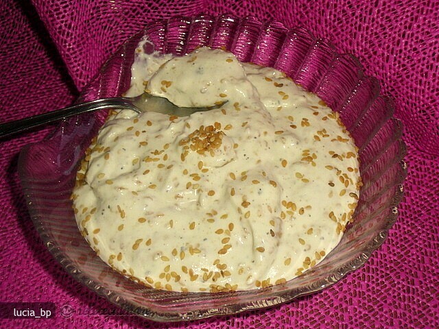 Imagine Reteta culinara Crema de Usturoi | 2review.ro