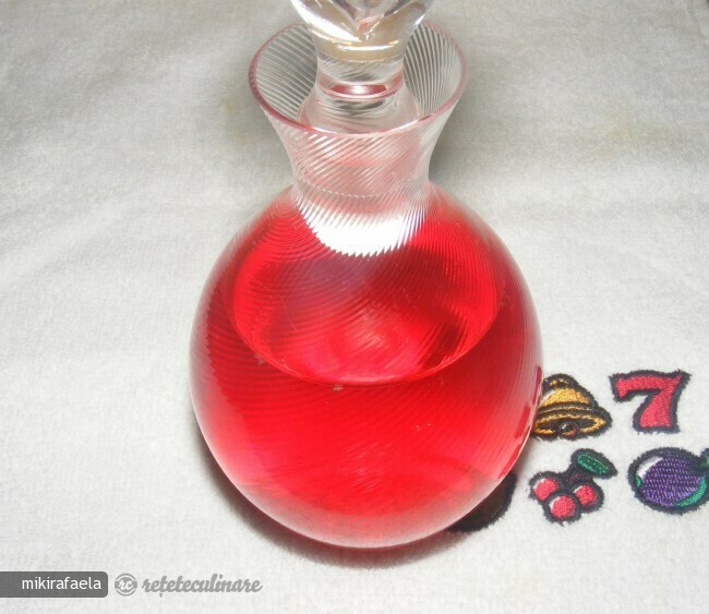 Imagine Reteta culinara Otet de Capsune | 2review.ro