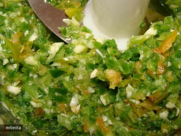 Imagine Reteta culinara Sos de Ardei Iute cu Usturoi | 2review.ro