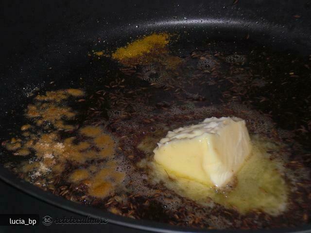 Imagine Reteta culinara Sos cu Garam Masala si Nigella | 2review.ro